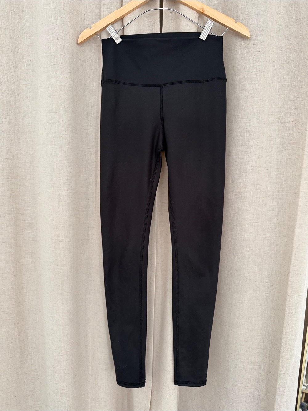 ALO Yoga Black High-Waist Sculpting Leggings